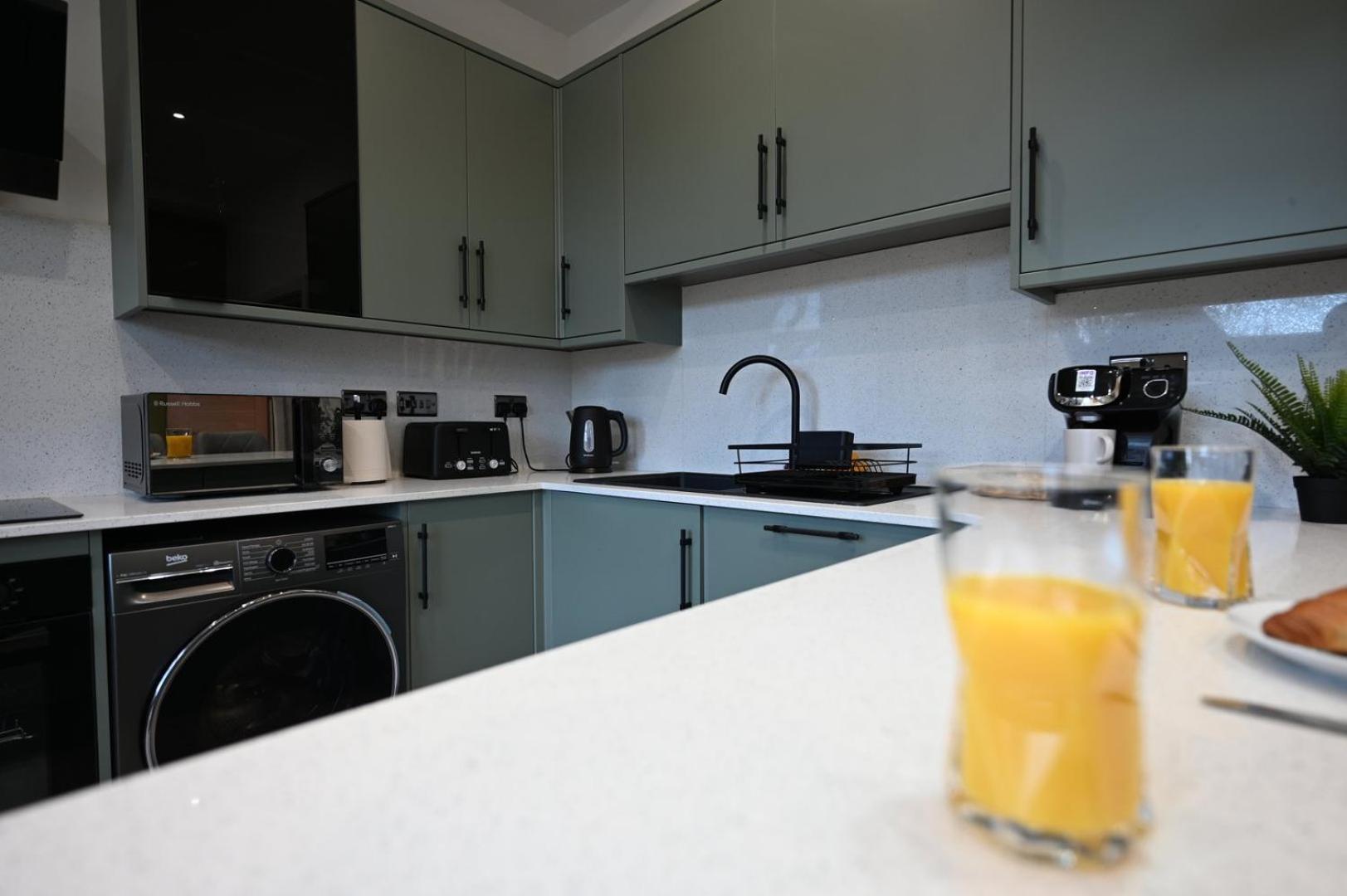 Luxury Two Bed Apartment - Cardiff City Centre Luaran gambar